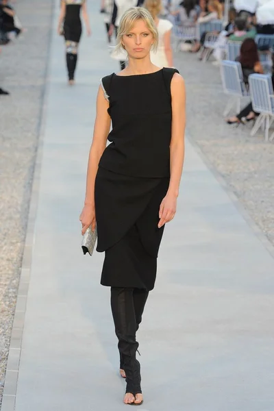 Look 39